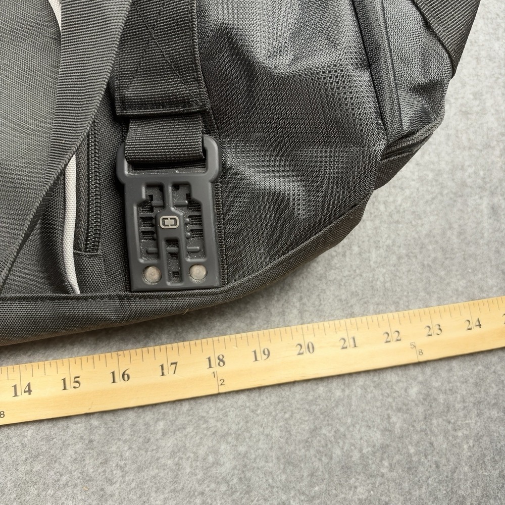 OGIO Big Dome Duffel Bag Black Avianca Star Alliance Gym Travel Bag - Picture 10 of 12